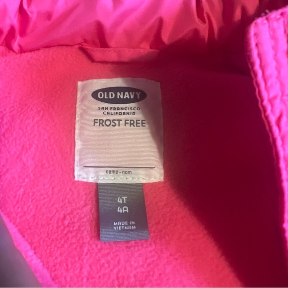Old navy puffer vest girls size 4T bright pink - Picture 3 of 6